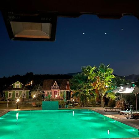 Seyyah Cafe Bungalows Aliaga Exterior photo